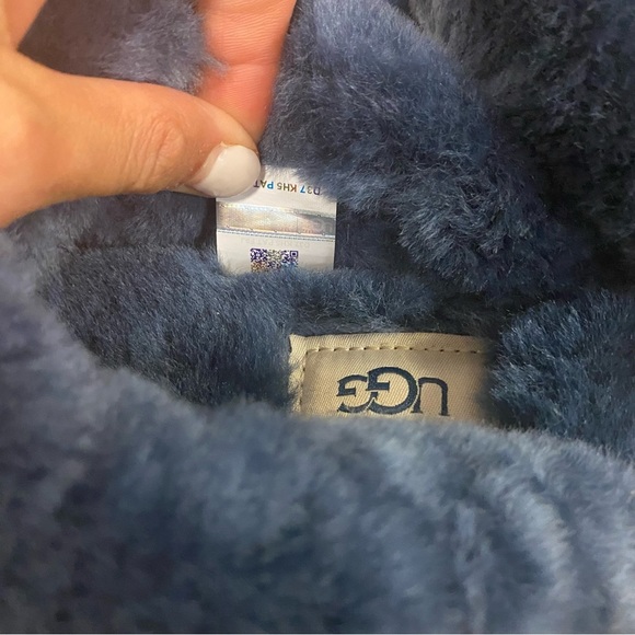 UGG | Cluggette Suede Sheepskin Lined Slippers In Ocean Blue NEW - Picture 5 of 13